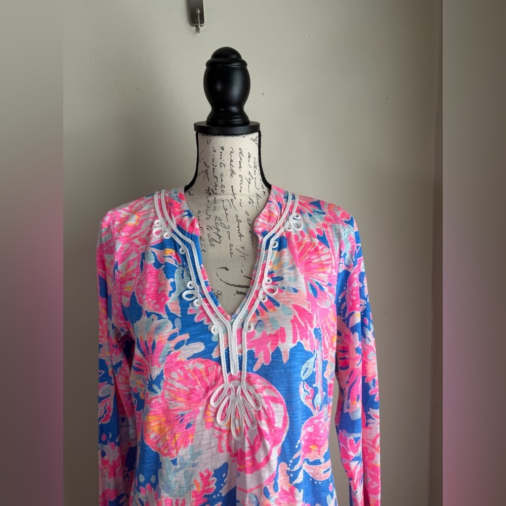 Lilly Pulitzer Vibrant Pink and Blue Tunic - Picture 2 of 10